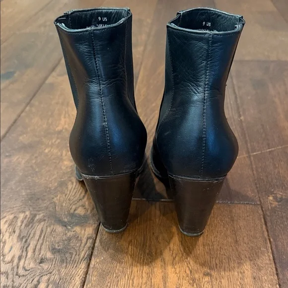 Thursday Everyday Leather Heel Black Boots, Size 9 - Picture 3 of 8